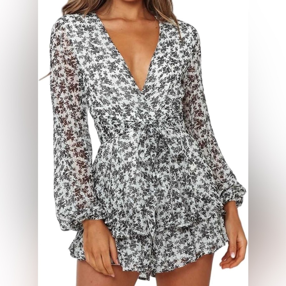 Floral Print Romper Women's Long Sleeve Deep V Neck Tie Waist Ladies Size Small